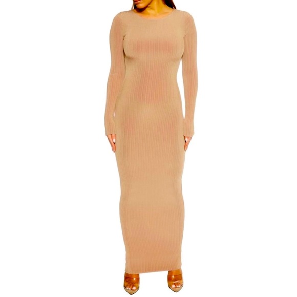 Naked Wardrobe Figure It All Out
Long Sleeve Dress Nude Coco Size Small - Picture 3 of 9